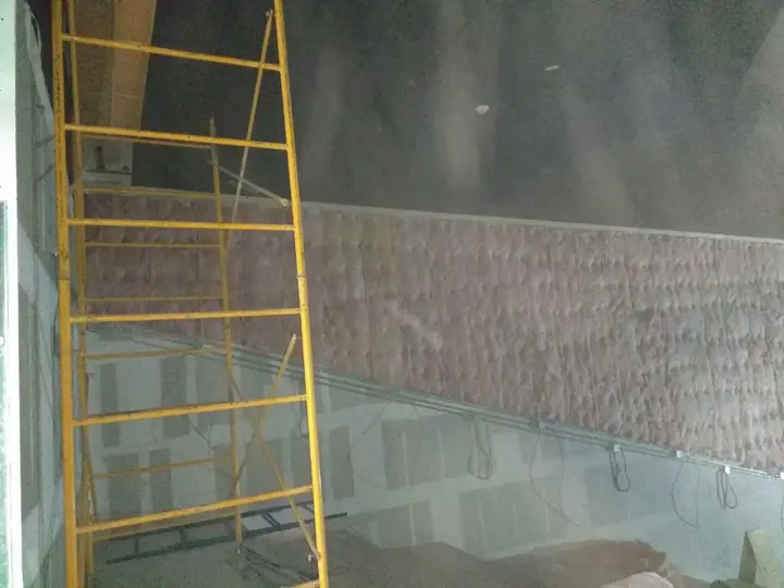 Muros de tablaroca en salas de cine de Cinépolis Portal San Ángel — foto 3 de 4