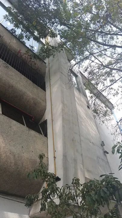 Reparación y pintura de fachada en Plaza Pabellón Cuauhtémoc — foto 5 de 6