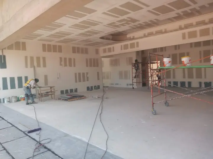 Torre residencial Sadro Residencias en Puebla y trabajos de acabados en obra — foto 4 de 6