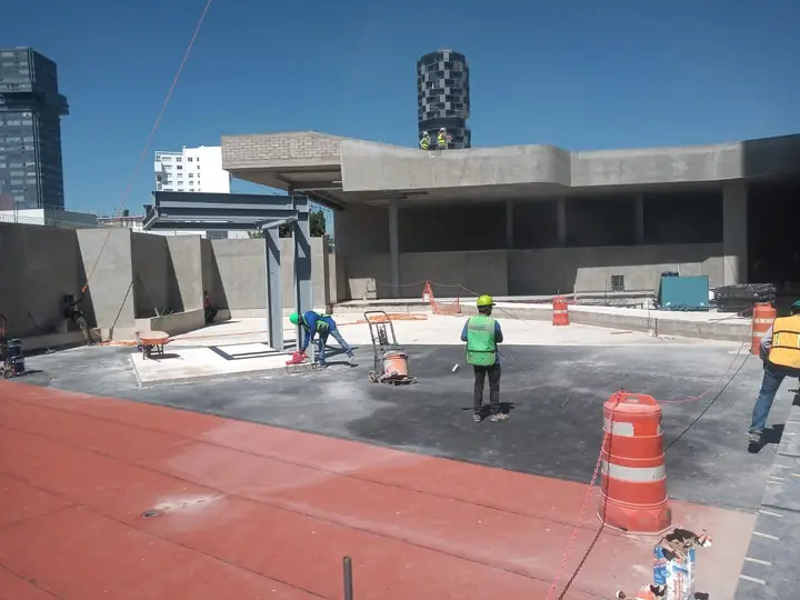 Torre residencial Sadro Residencias en Puebla y trabajos de acabados en obra — foto 5 de 6