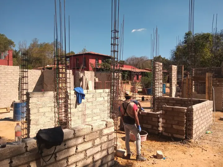 Construcción de salón de usos múltiples y capilla en rancho de Encinillas — foto 2 de 5